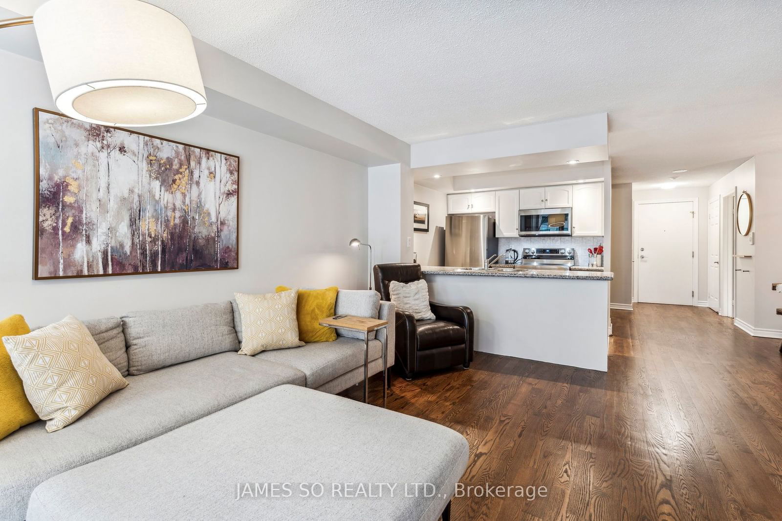 270 Wellington St W, unit 511 for sale - image #4