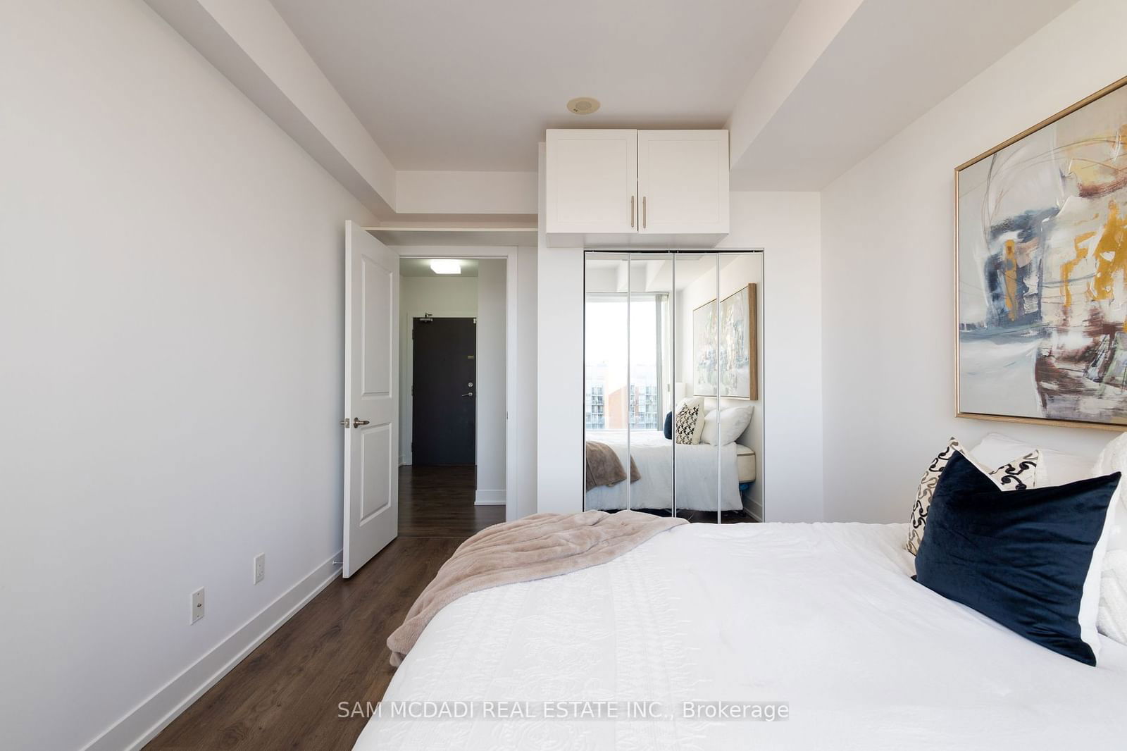 68 Merton St, unit 1107 for sale - image #8