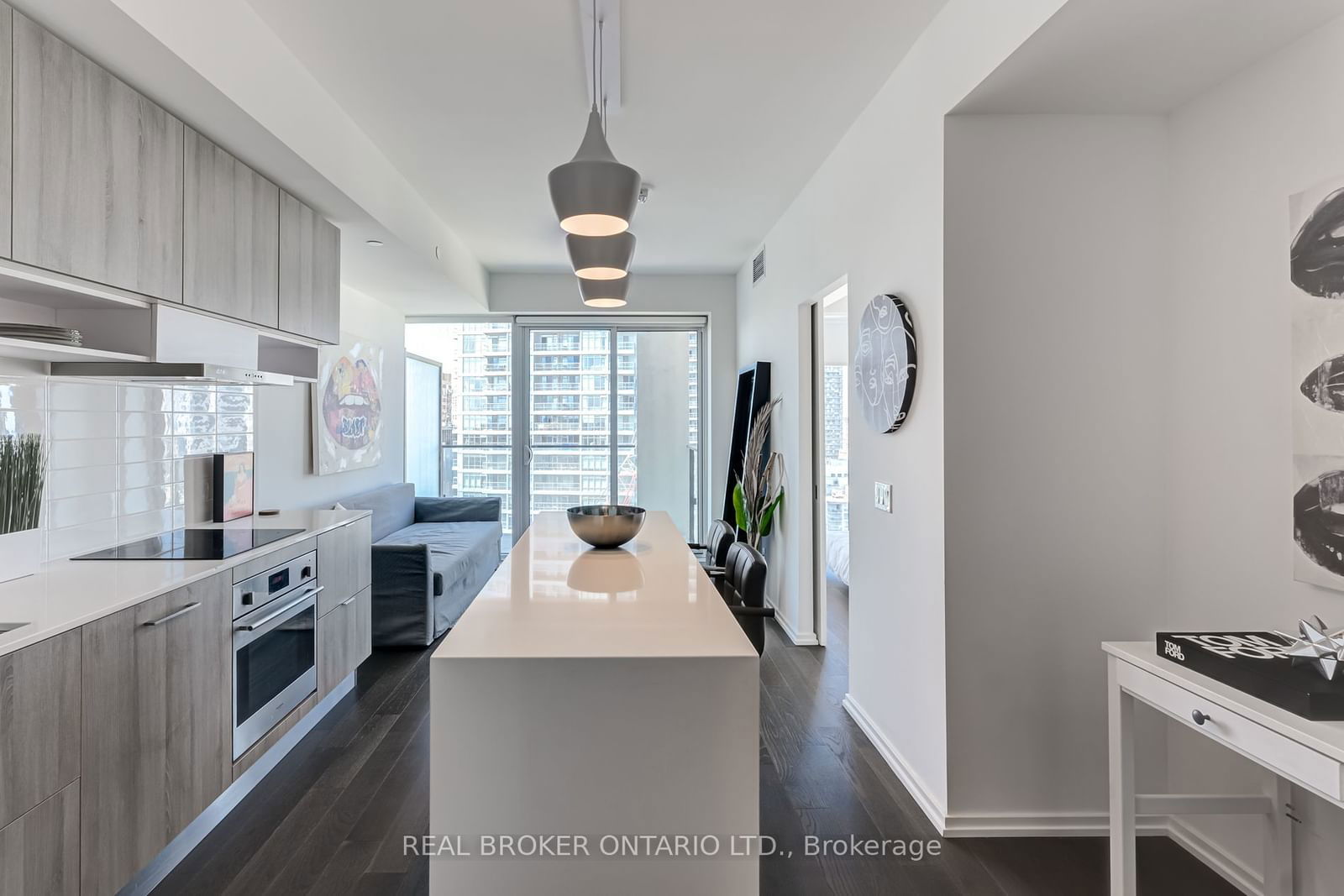 5 Soudan Ave, unit 2808 for sale - image #2