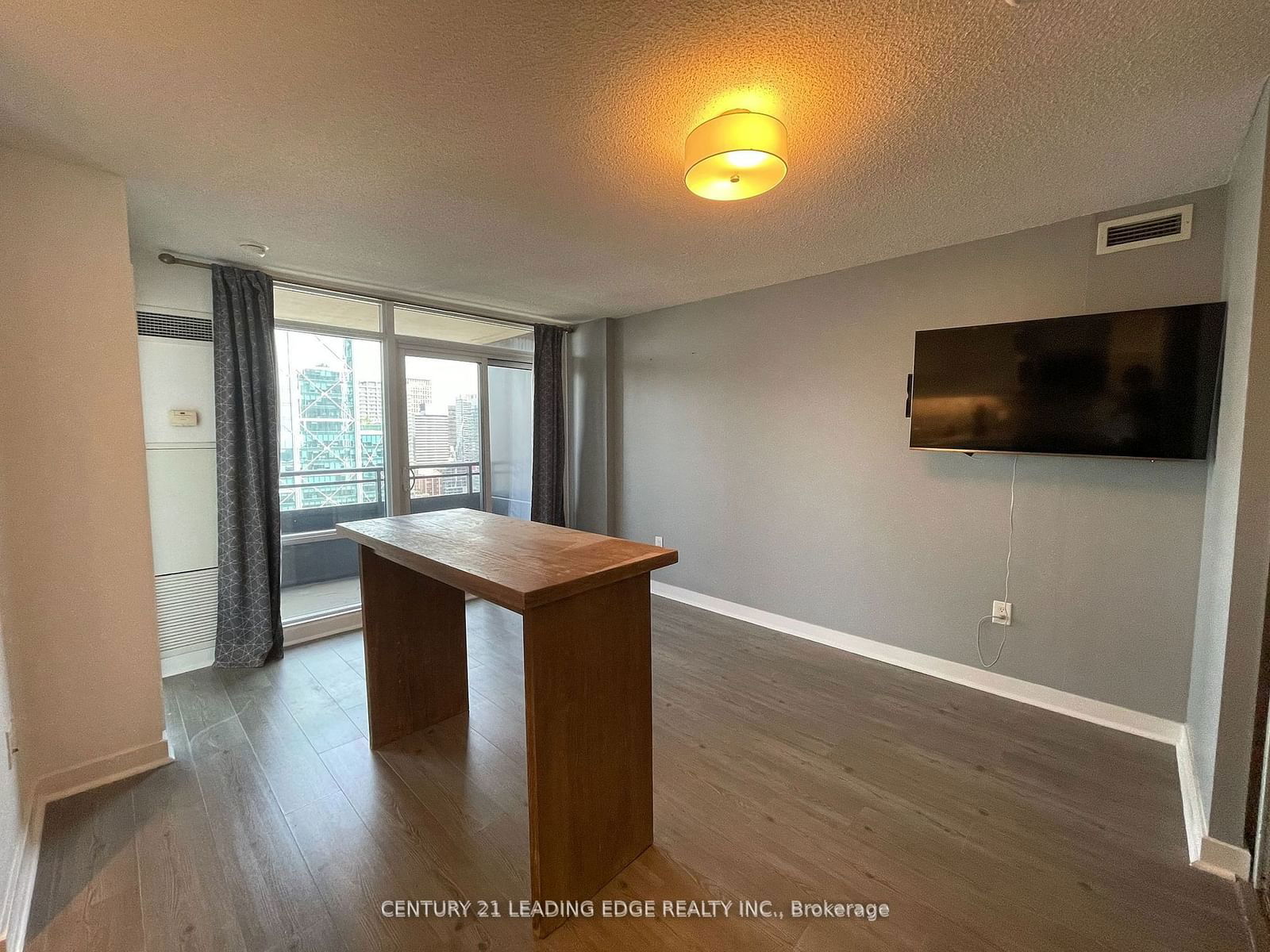 25 Telegram Mews, unit 3211 for rent - image #5