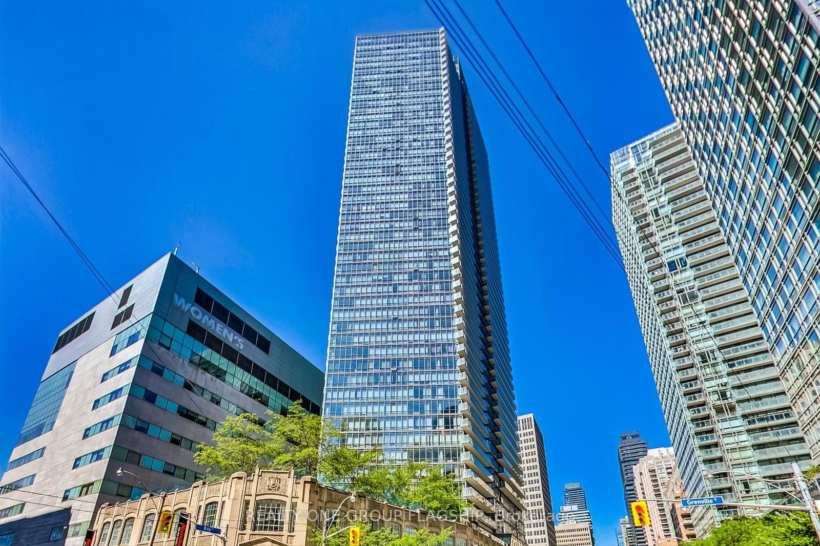 832 Bay St, unit 1008 for rent - image #2