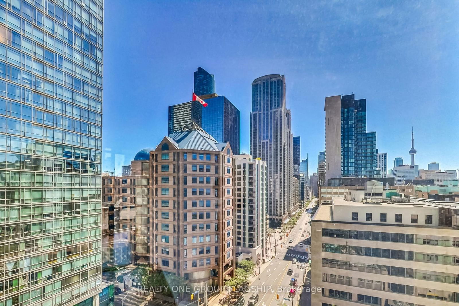 832 Bay St, unit 1008 for rent - image #24