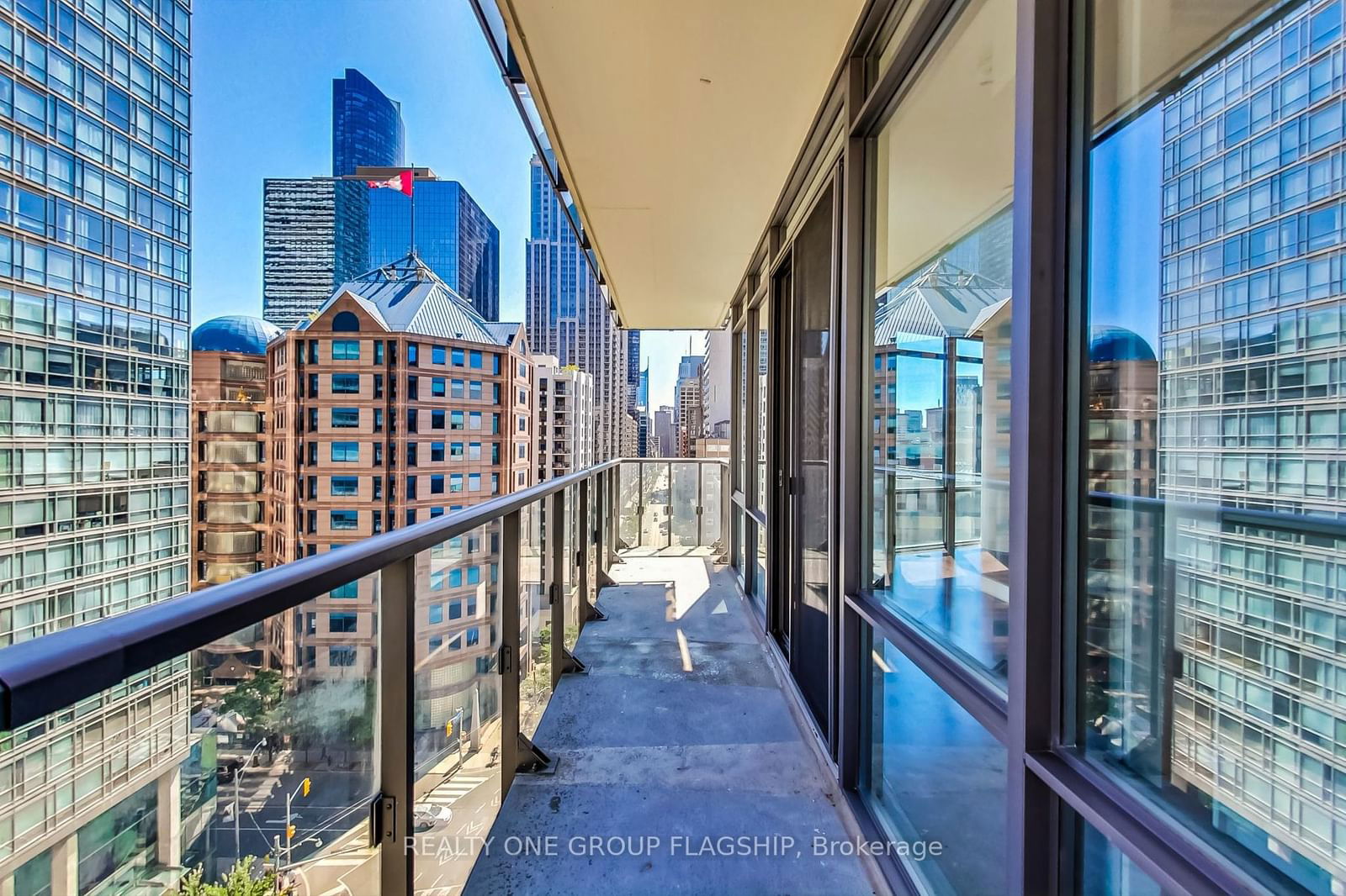 832 Bay St, unit 1008 for rent - image #29