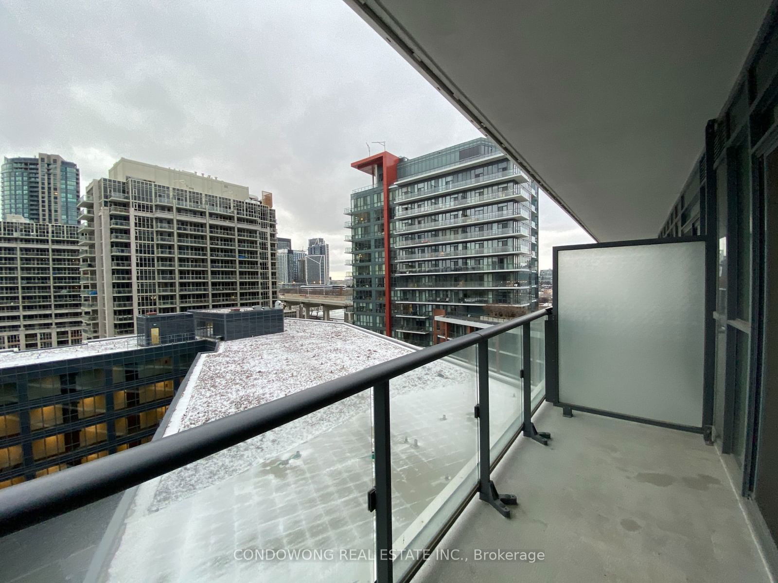 38 Iannuzzi St, unit 1003 for sale