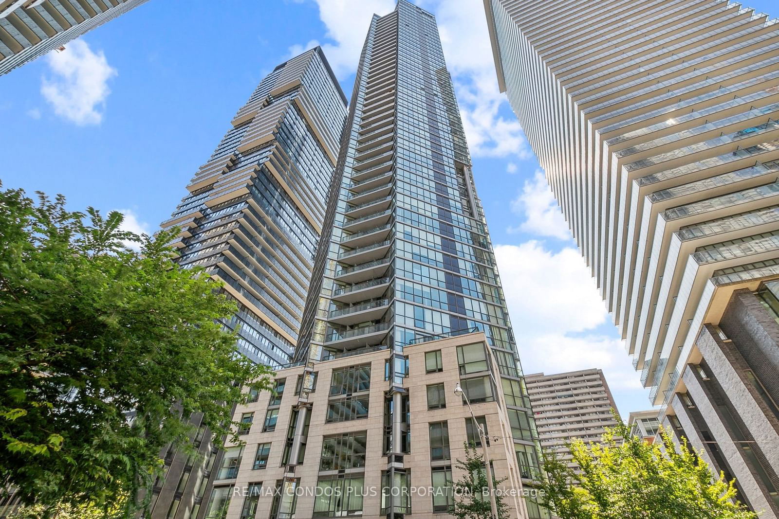 45 Charles St E, unit 3809 for rent - image #32