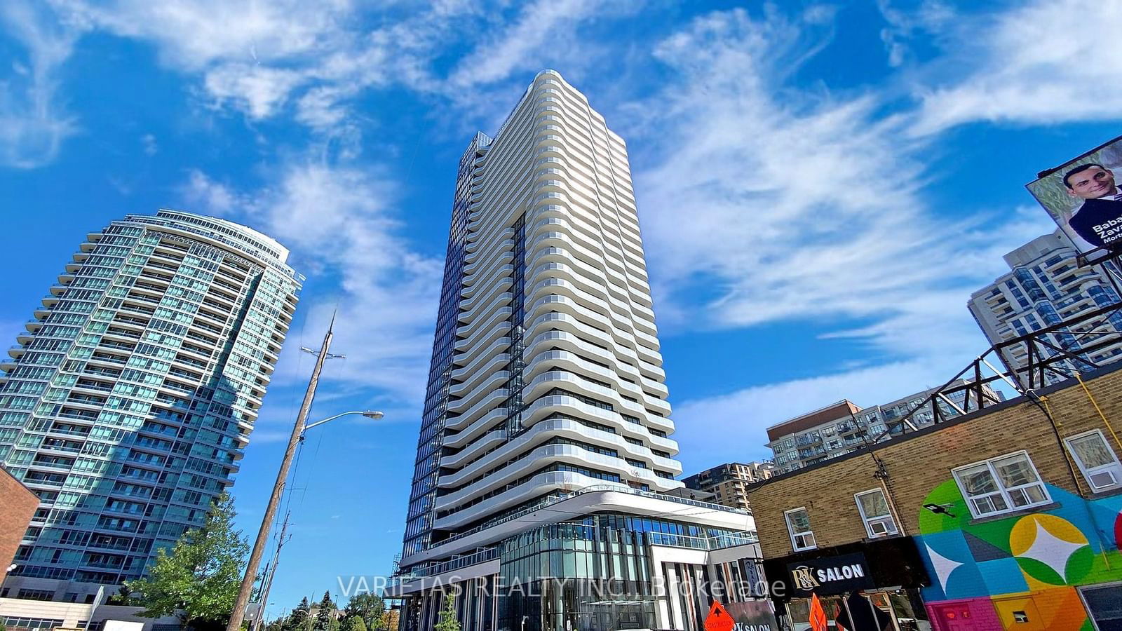 15 Holmes Ave, unit 1906 for sale