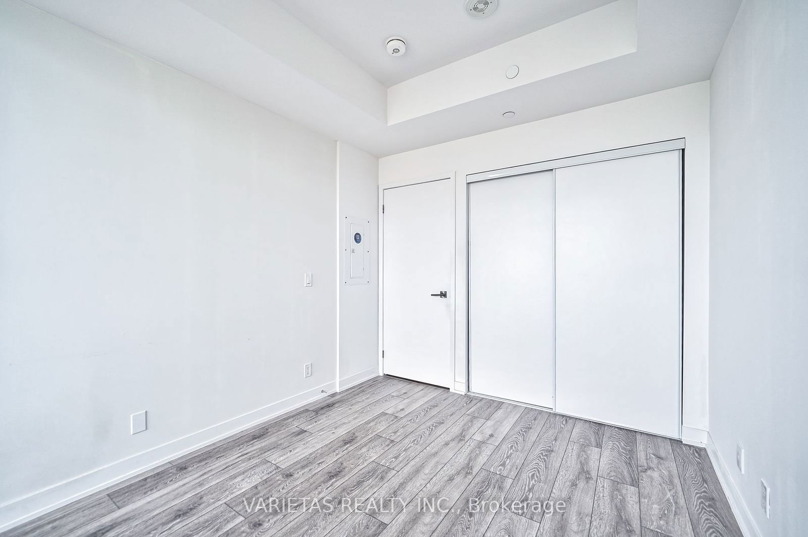 15 Holmes Ave, unit 1906 for sale - image #28