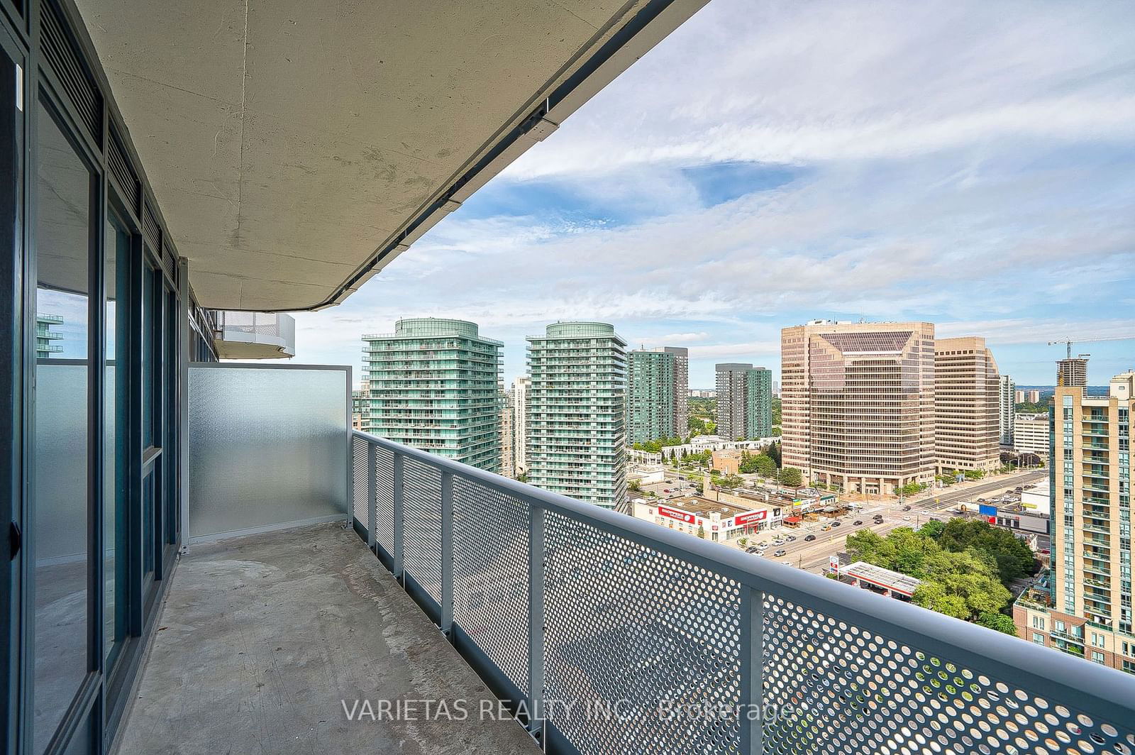 15 Holmes Ave, unit 1906 for sale - image #30