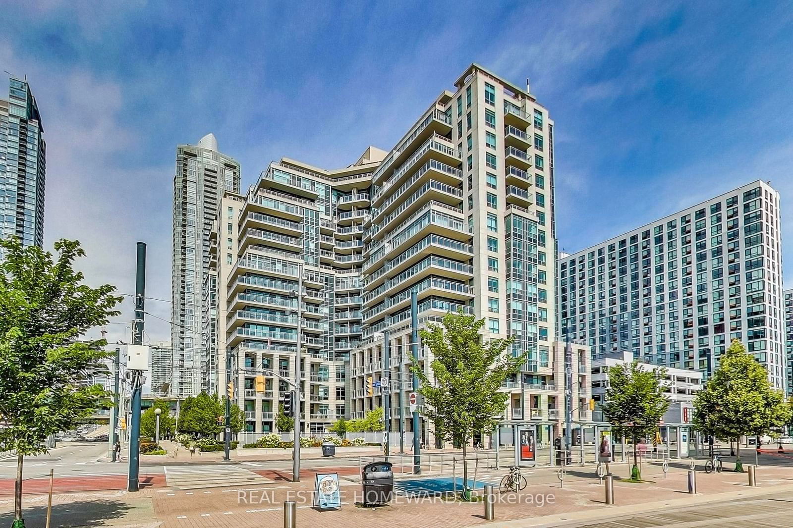 410 Queens Quay W, unit 616 for sale - image #1