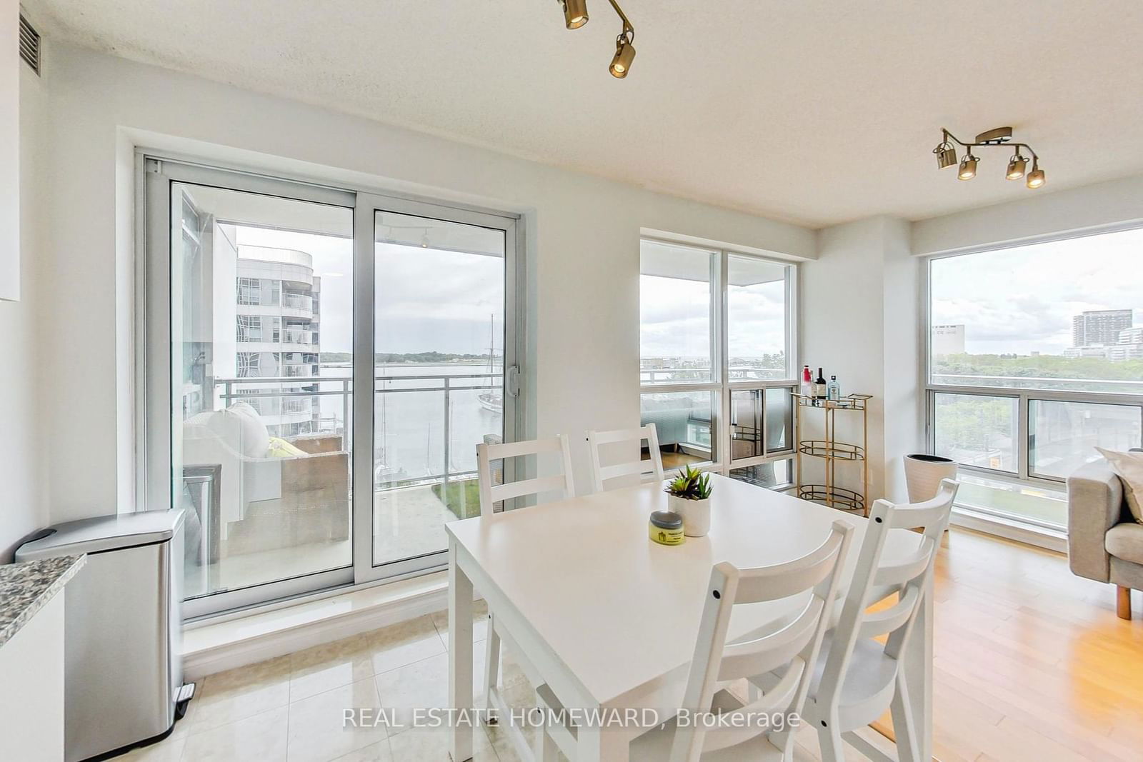 410 Queens Quay W, unit 616 for sale - image #10