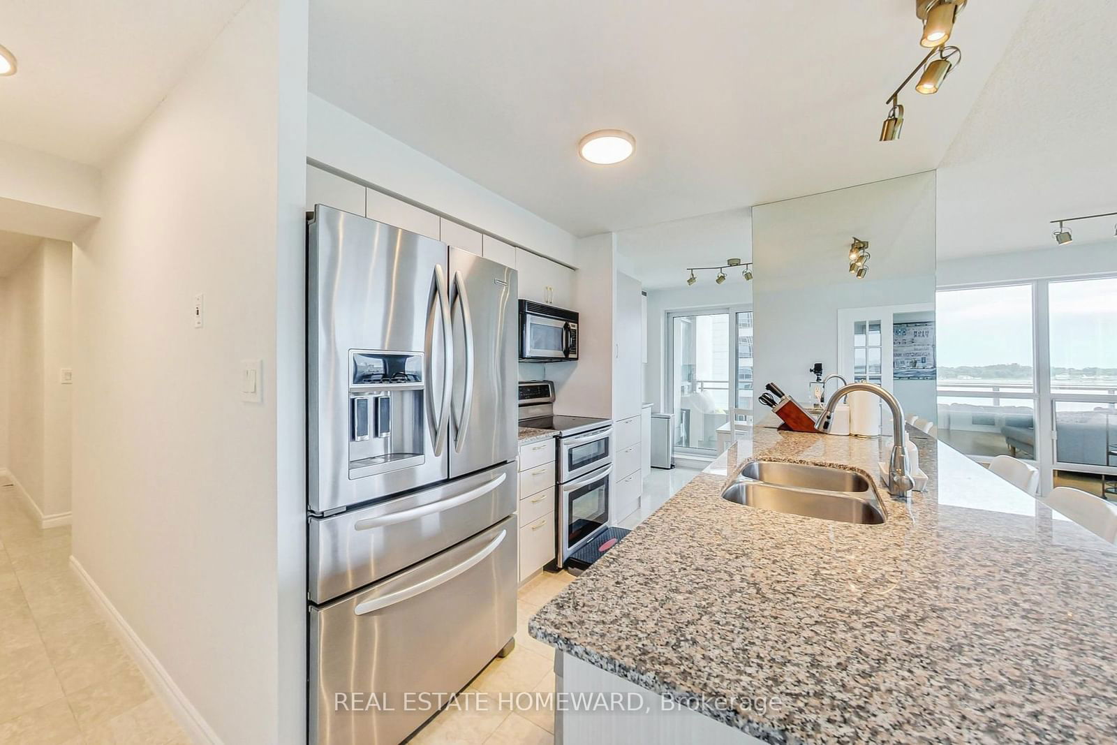 410 Queens Quay W, unit 616 for sale - image #13