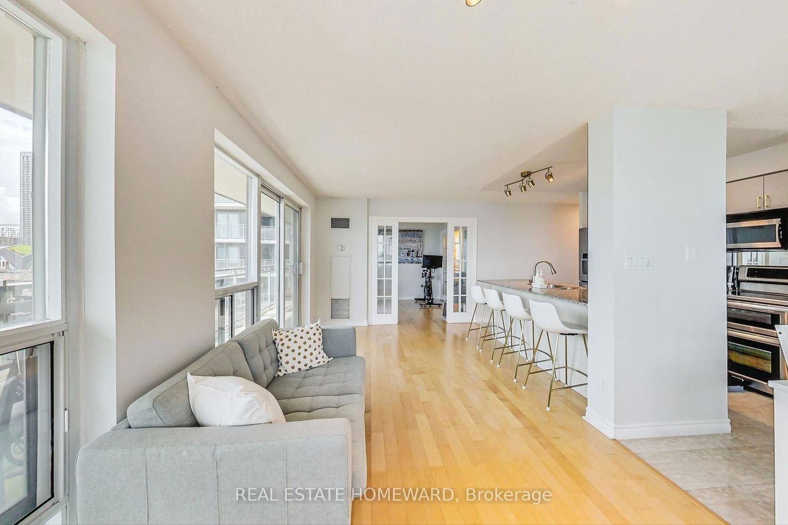 410 Queens Quay W, unit 616 for sale - image #8