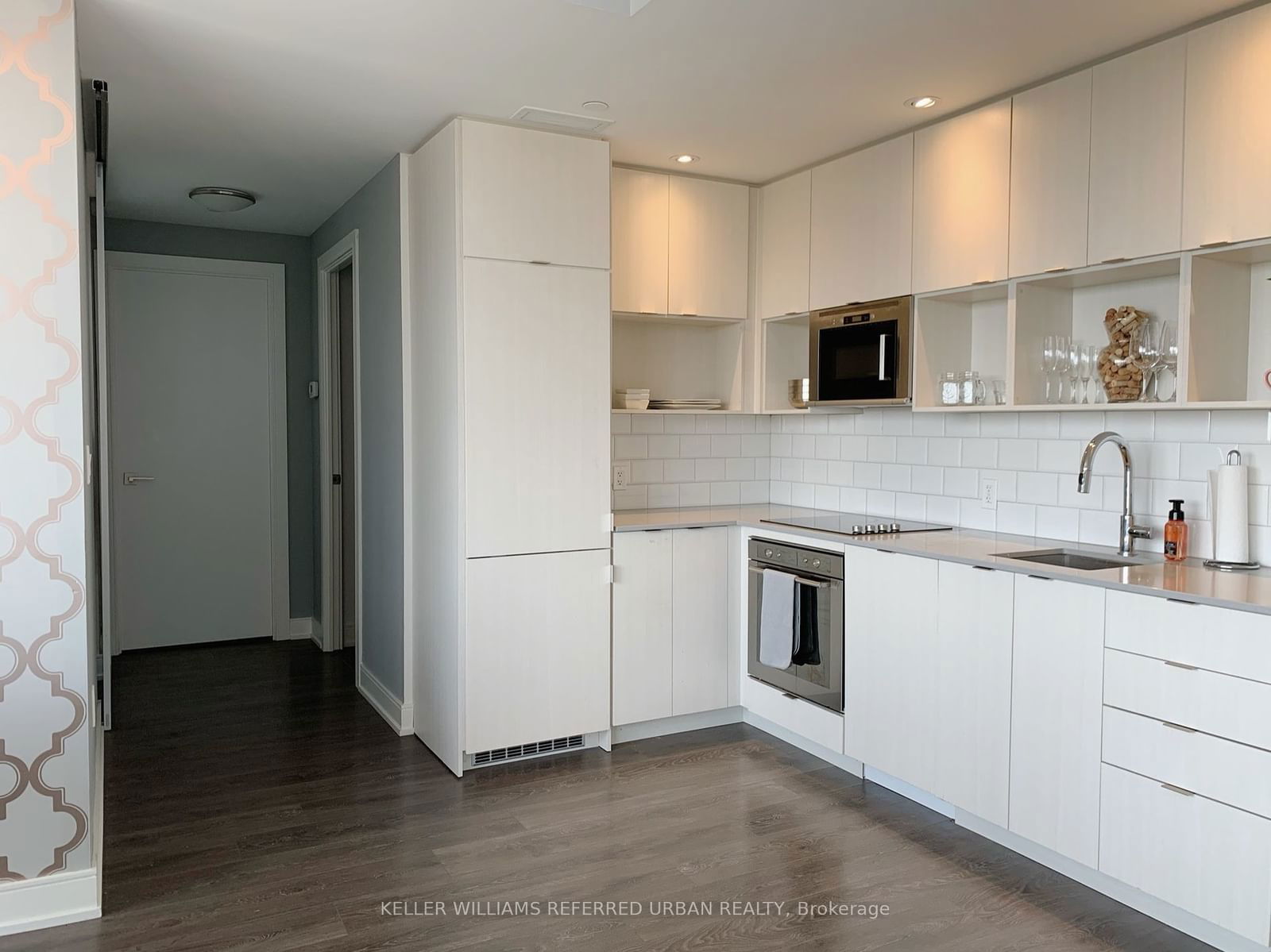 89 McGill St, unit 2408 for rent - image #2