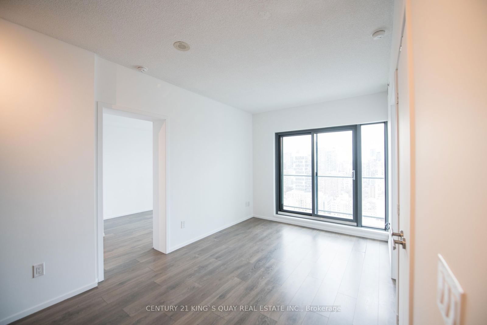 159 Dundas St E, unit 3007 for rent