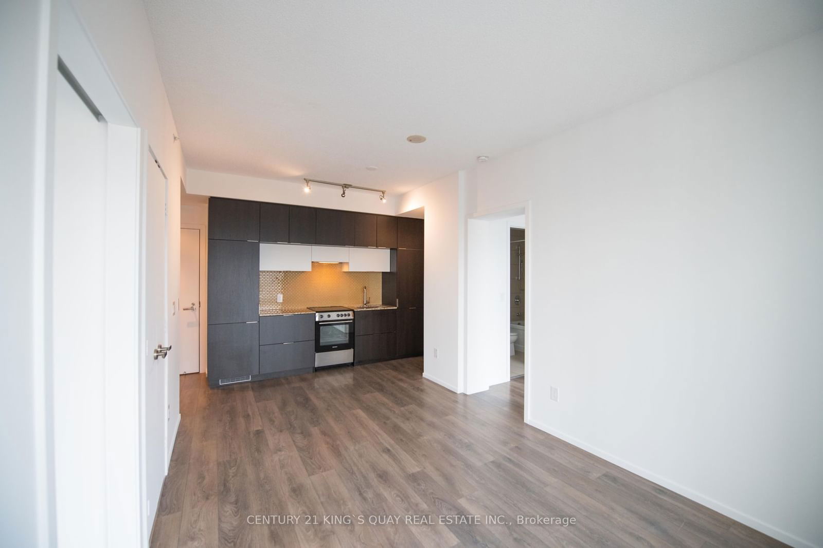 159 Dundas St E, unit 3007 for rent - image #5