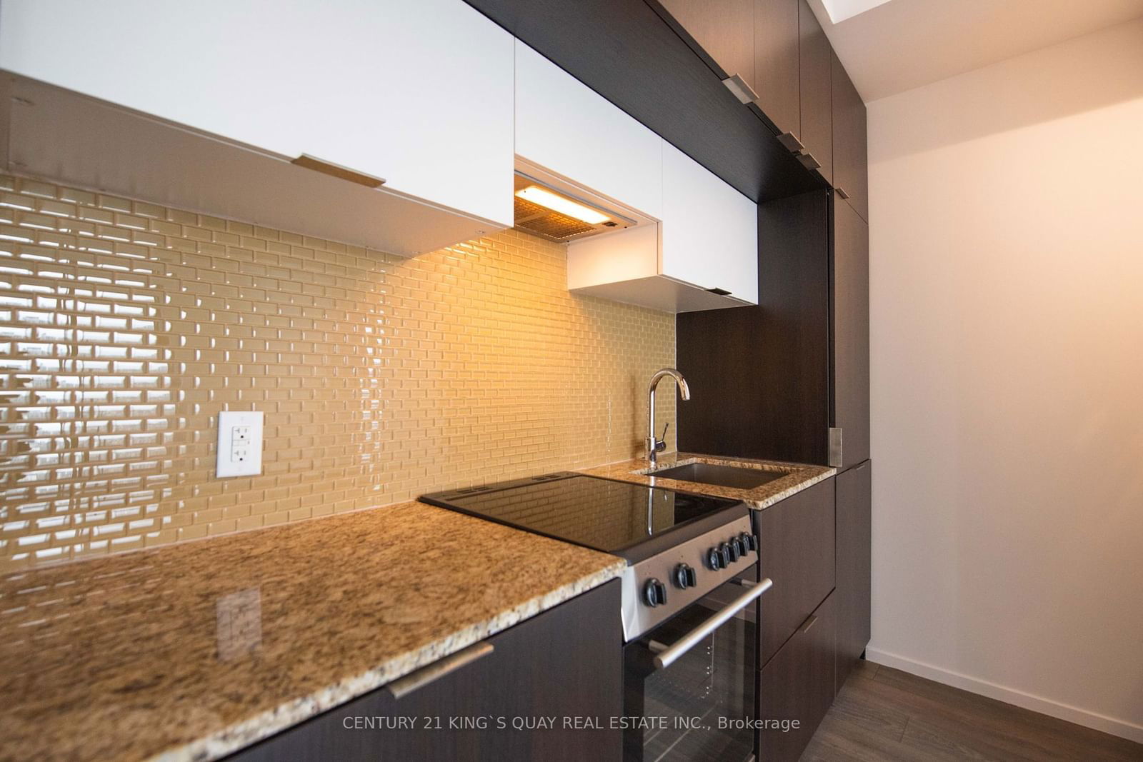 159 Dundas St E, unit 3007 for rent - image #8