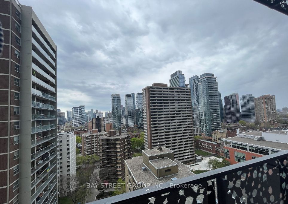 55 Charles St E, unit 1505 for rent - image #11