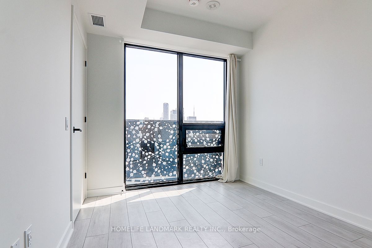 55 Charles St E, unit 3105 for rent - image #12