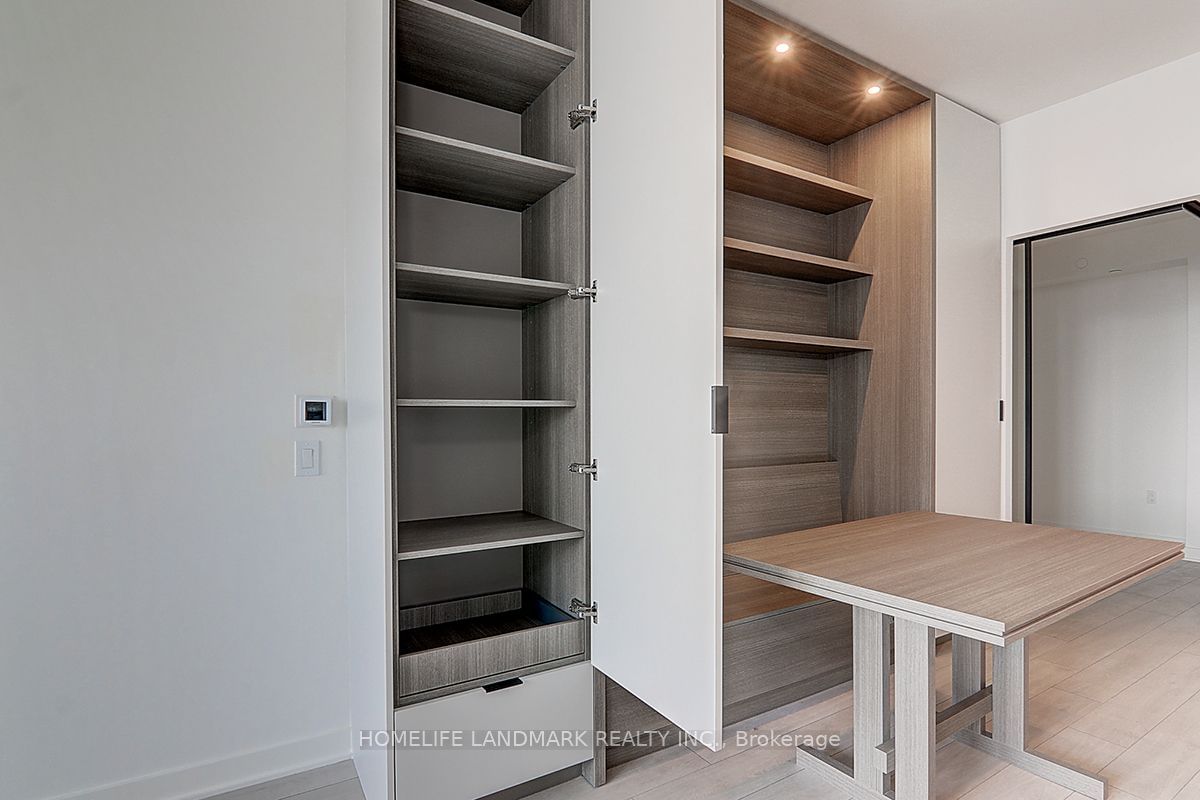 55 Charles St E, unit 3105 for rent - image #8