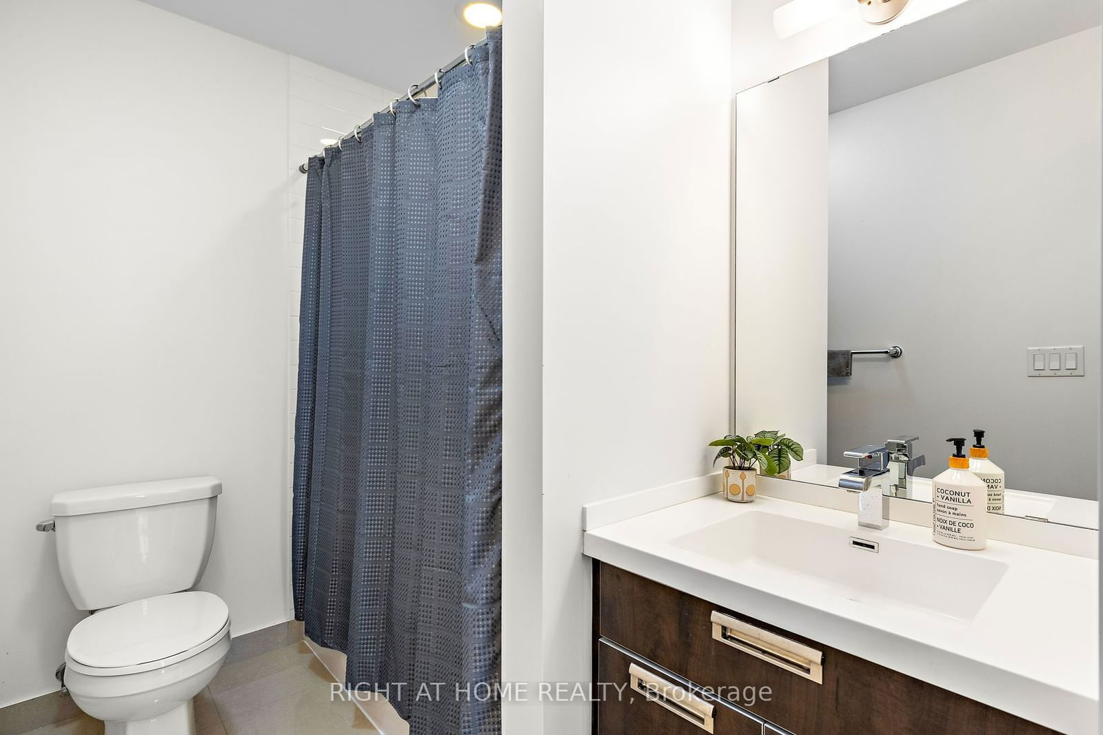 28 Ted Rogers Way, unit PH06 for sale - image #15