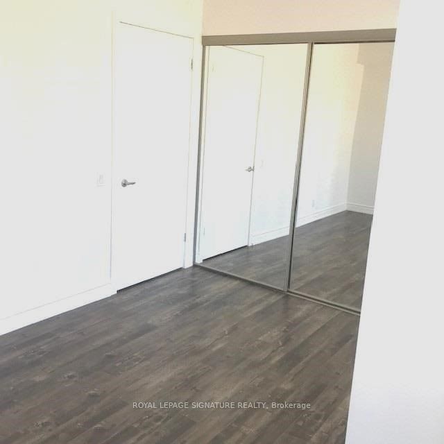 500 Queens Quay W, unit 911W for rent