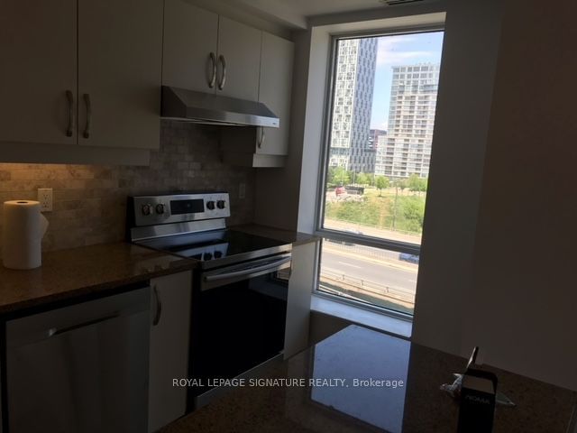 500 Queens Quay W, unit 911W for rent