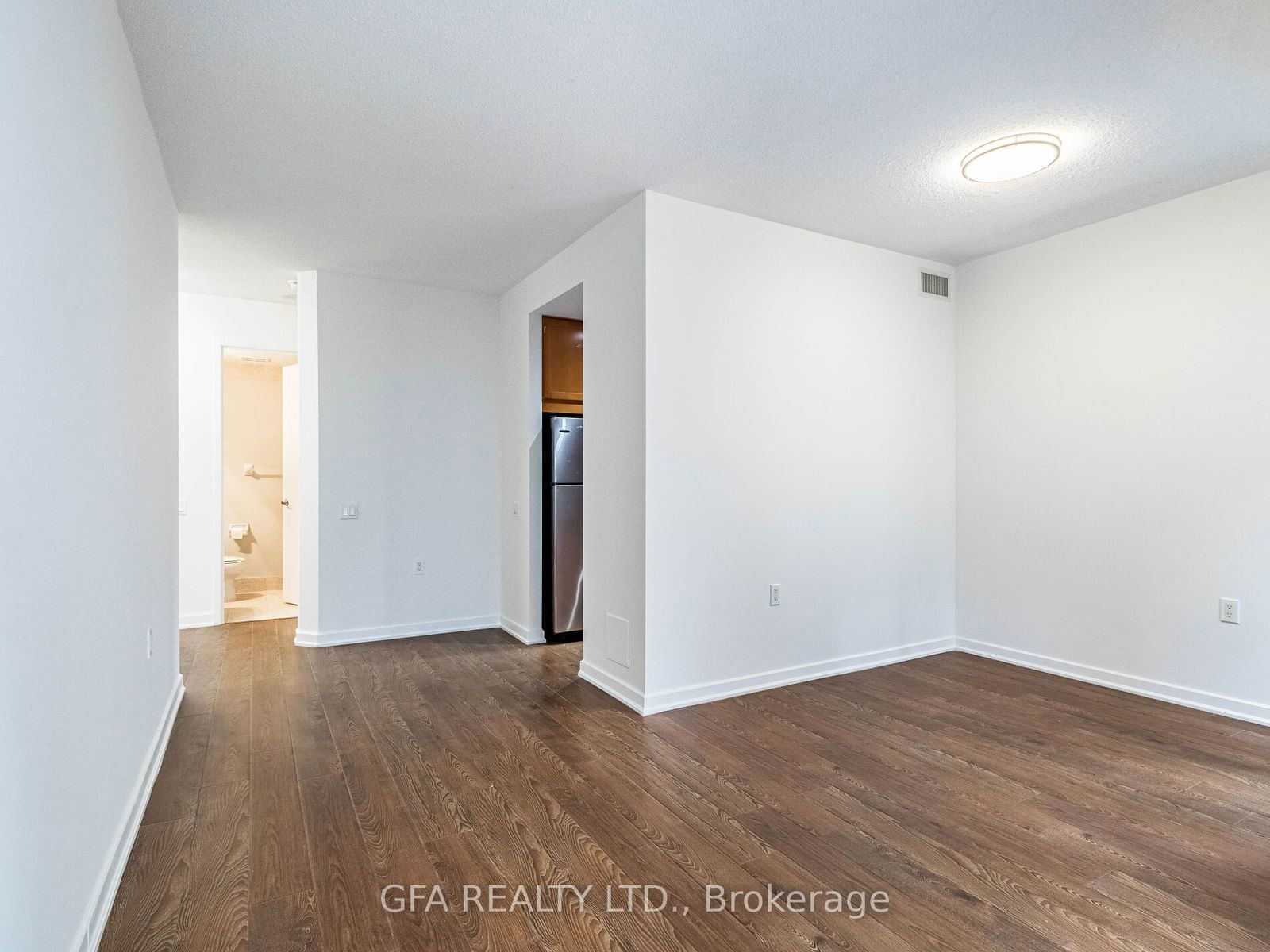 85 Bloor St E, unit 302 for sale - image #7