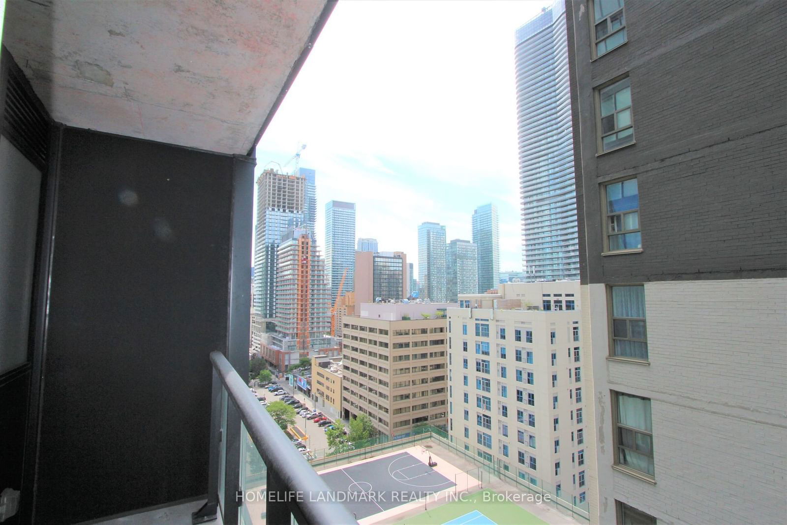 17 Dundonald St, unit 1301 for rent - image #9