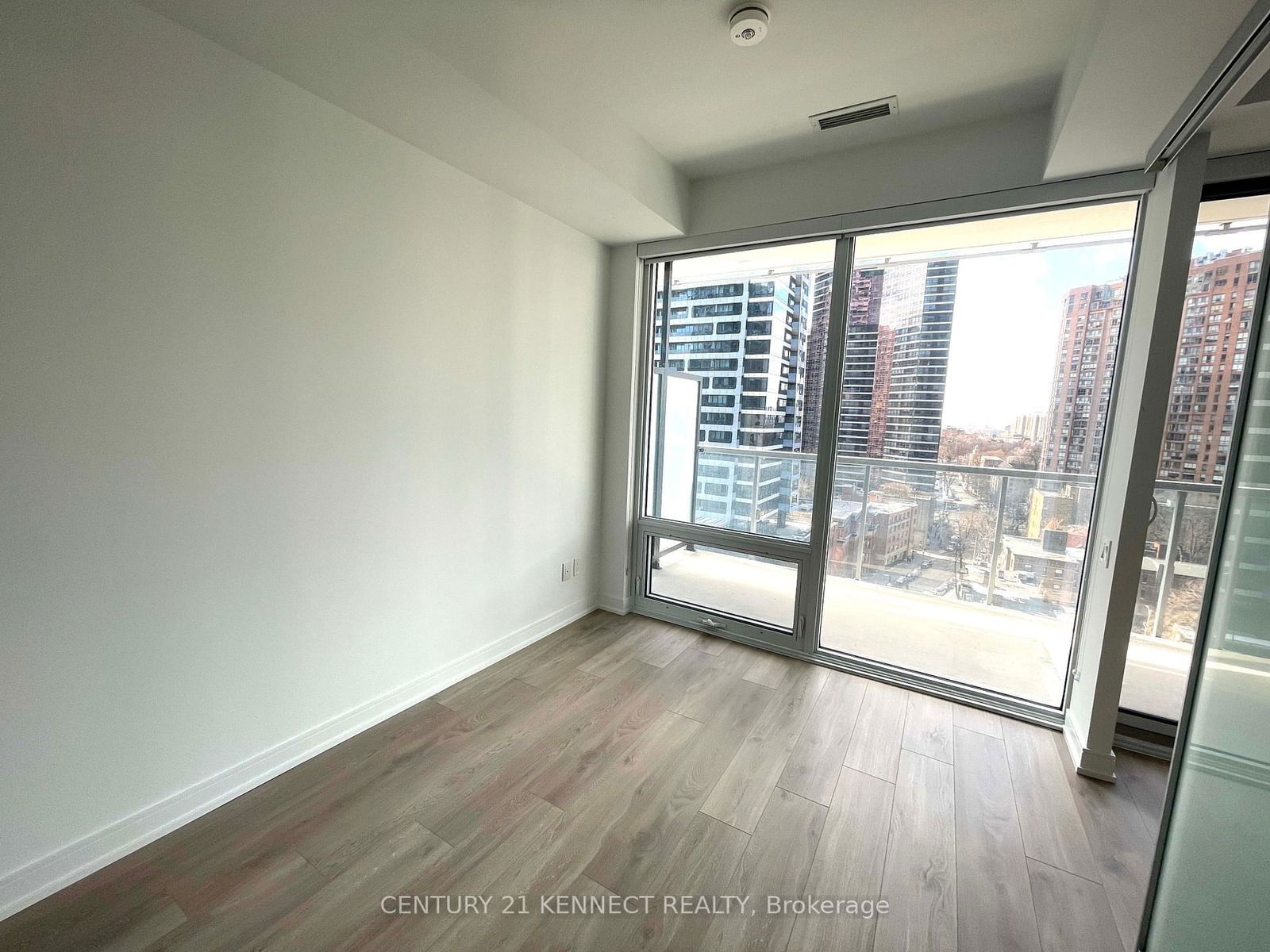 3 Gloucester St, unit 1211 for rent - image #7