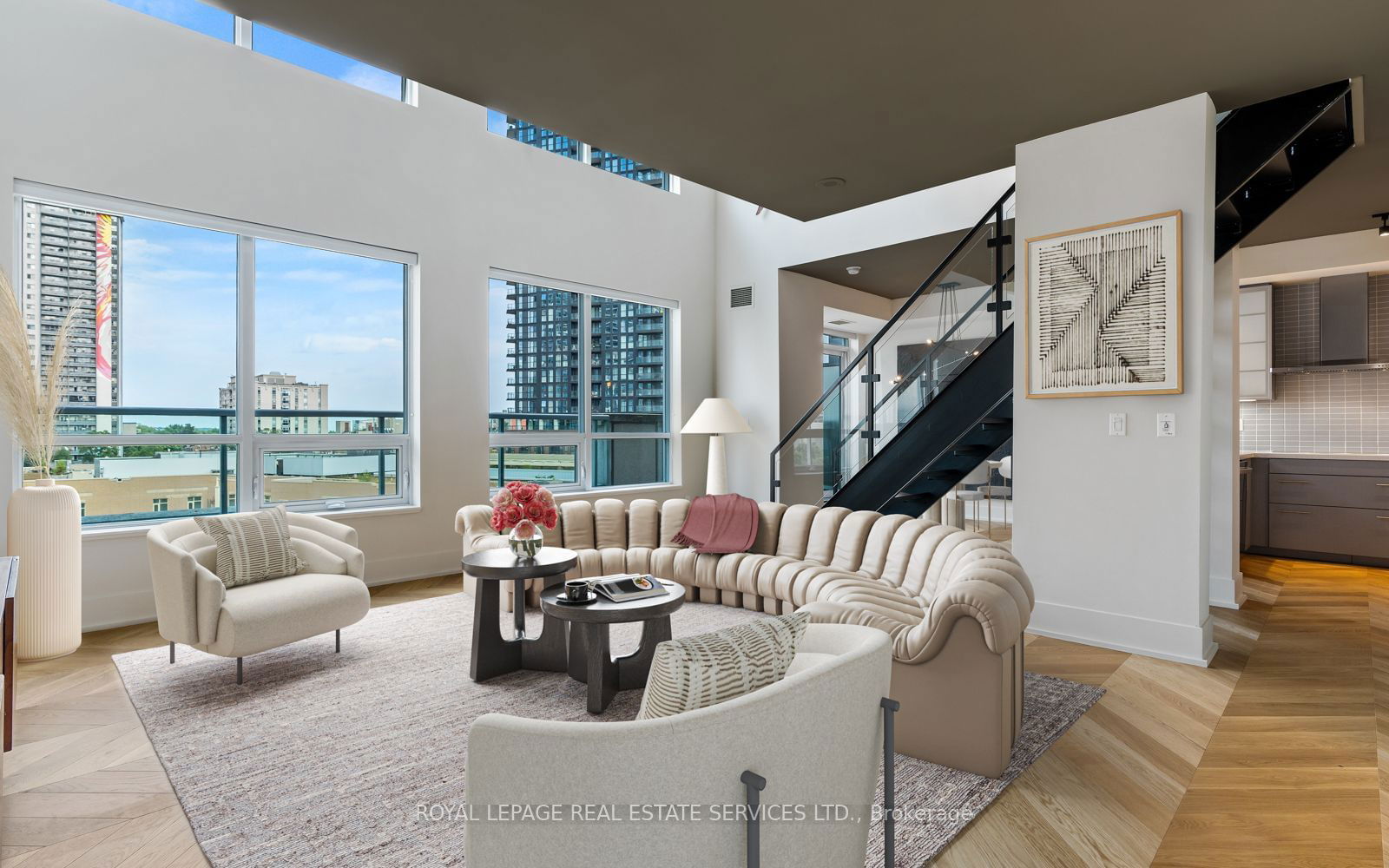 120 Homewood Ave, unit 623 for sale - image #2