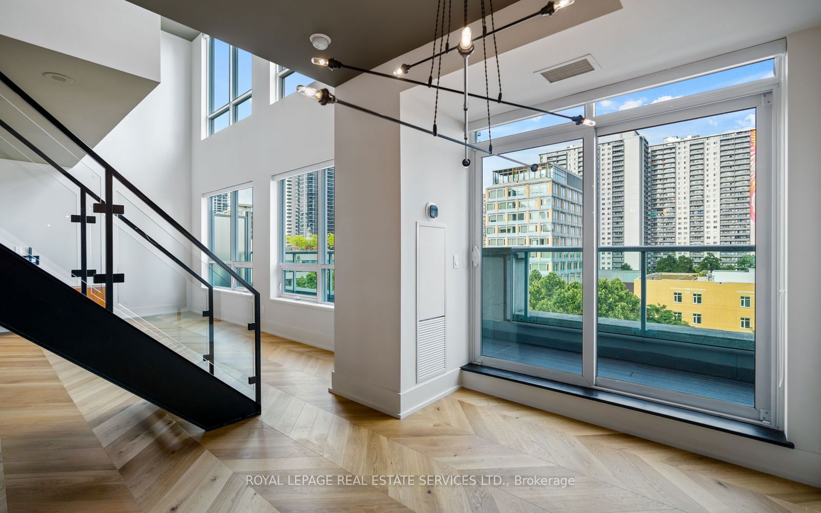 120 Homewood Ave, unit 623 for sale - image #7