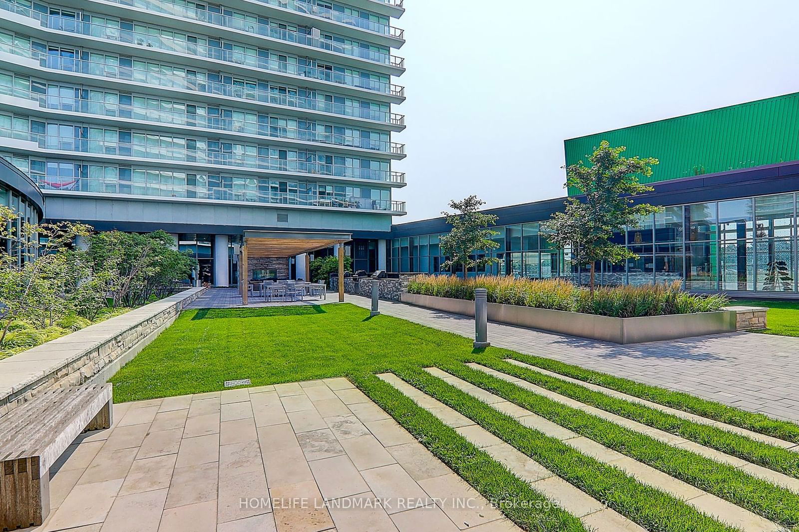 117 Mcmahon Dr, unit 301 for sale - image #30