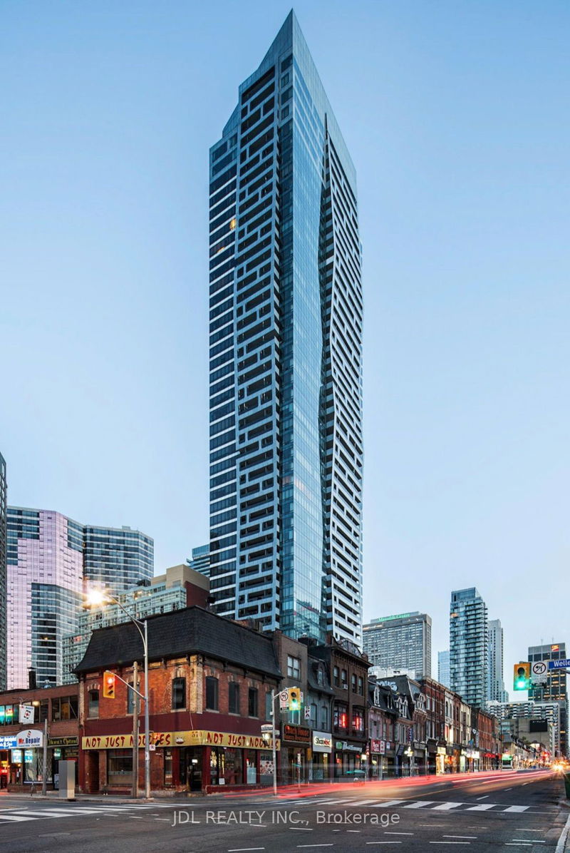 5 St Joseph St, unit 903 for rent - image #1