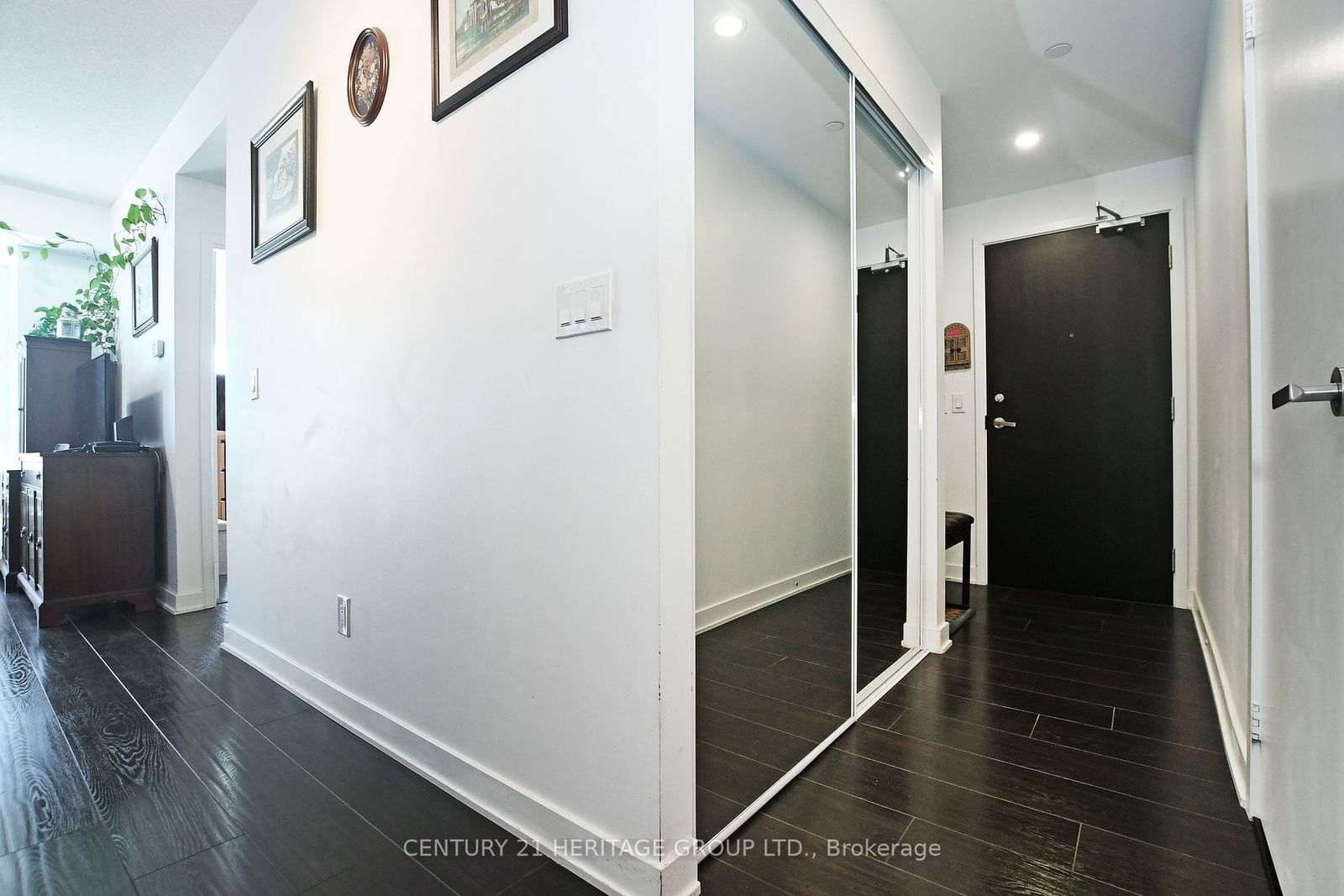 170 Sumach St, unit 1201 for sale - image #5