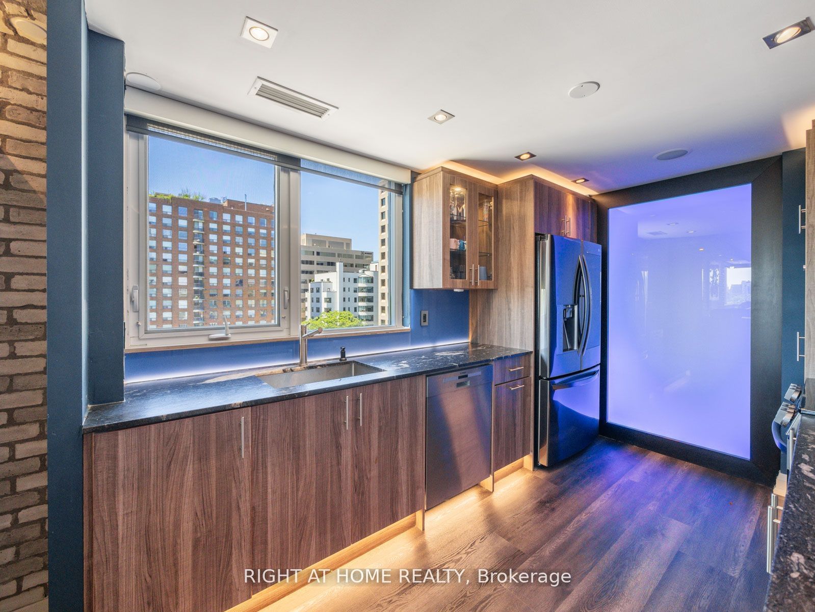 1430 Yonge St, unit 705 for rent - image #10