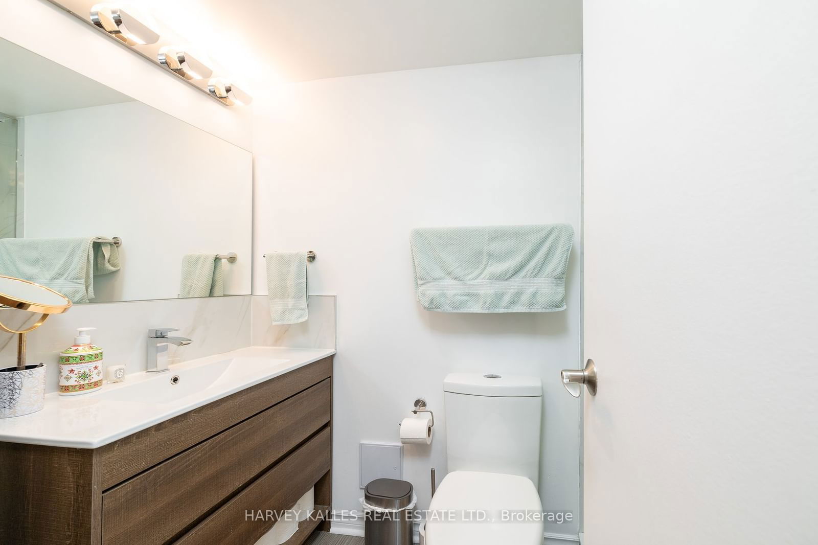 135 Antibes Dr, unit 203 for sale - image #22