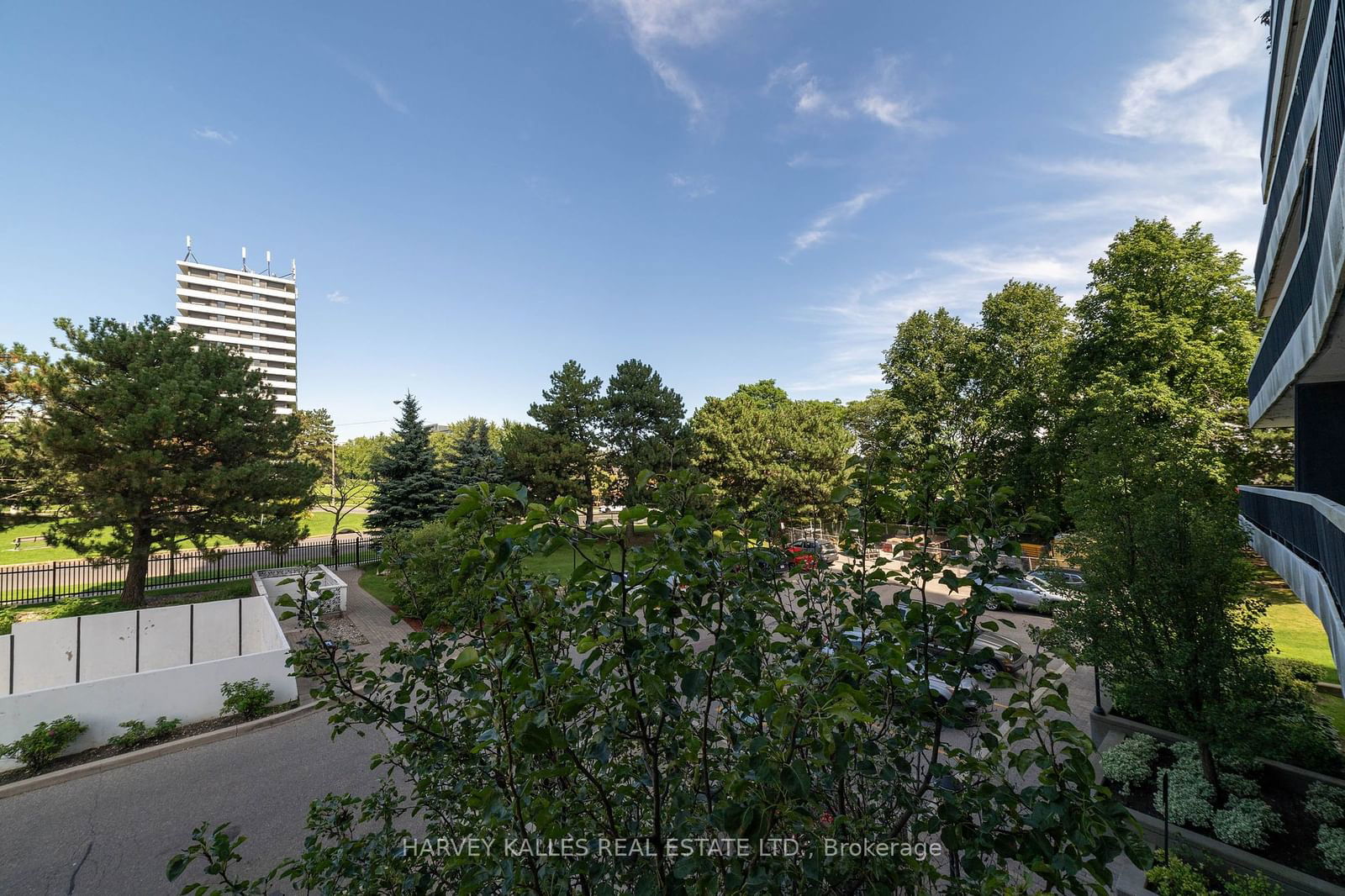 135 Antibes Condos, North York, Toronto