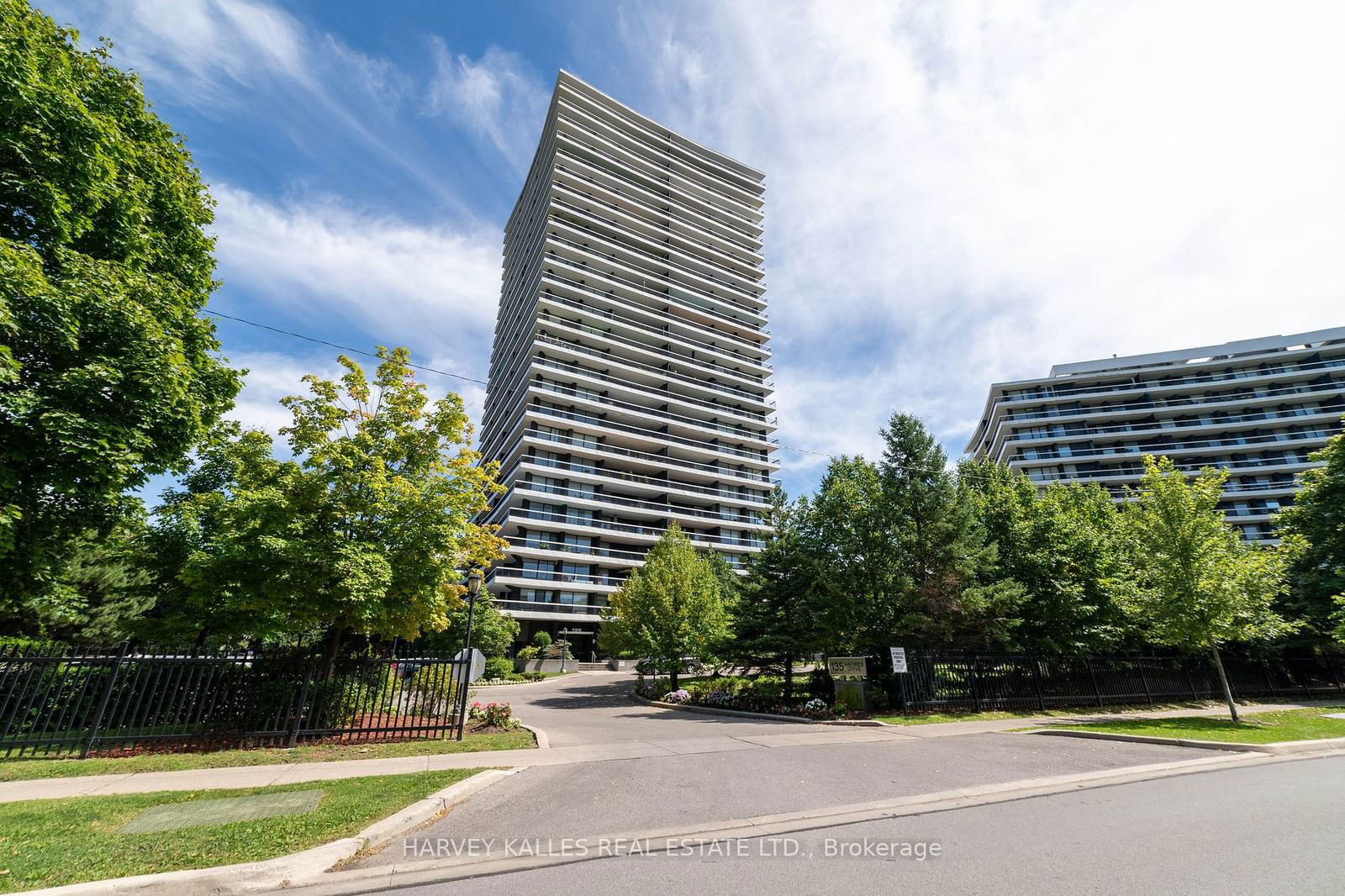 135 Antibes Dr, unit 203 for sale - image #39