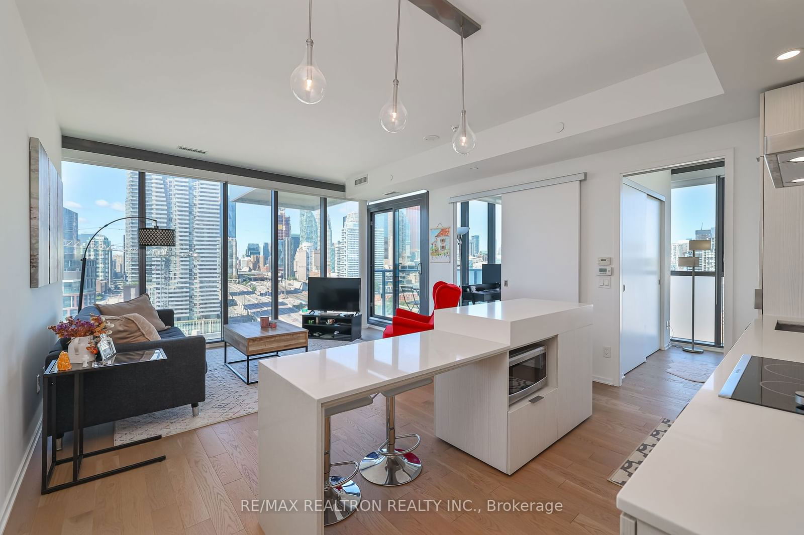 16 Bonnycastle St, unit 1702 for sale - image #3