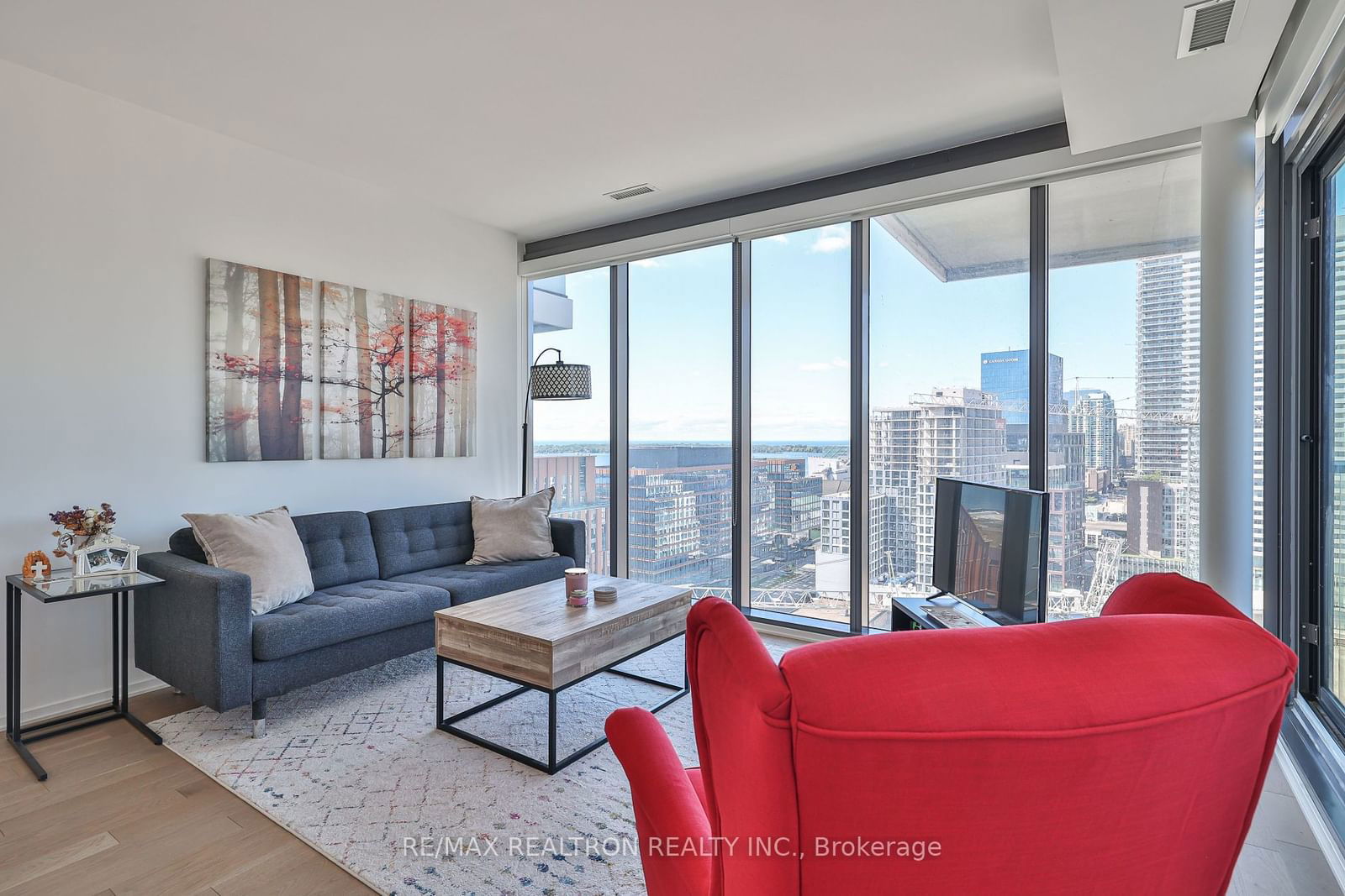 16 Bonnycastle St, unit 1702 for sale - image #5