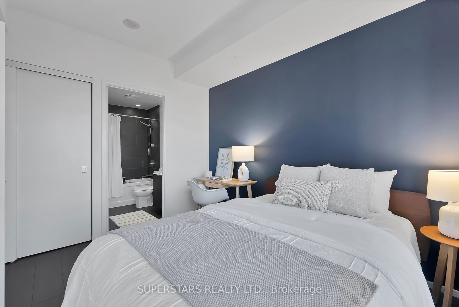 159 Dundas St E, unit 2106 for sale - image #8