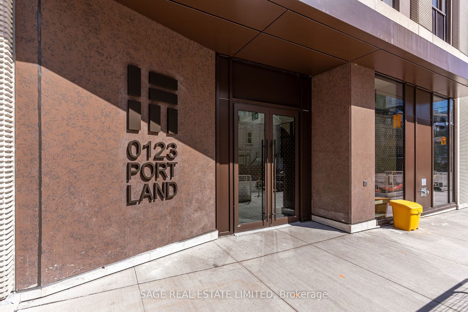 123 Portland St, unit 204 for sale - image #3