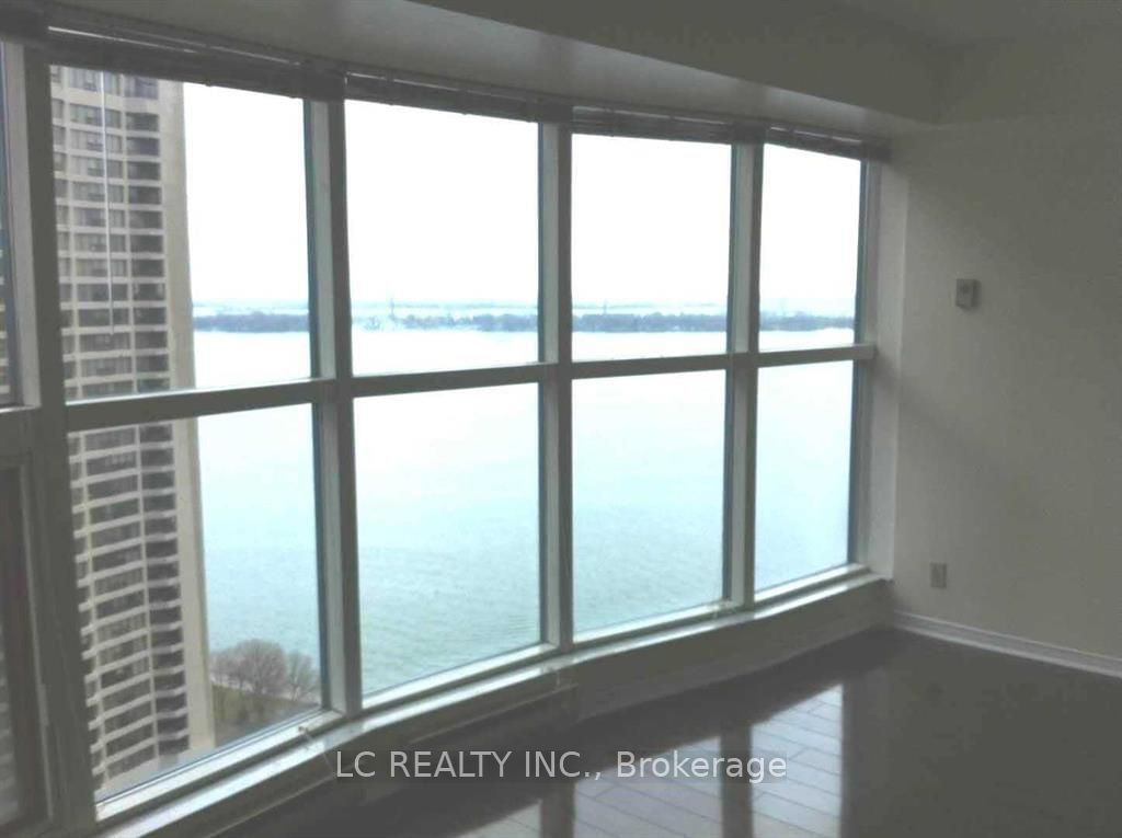 77 Harbour Sq, unit 3105 for rent - image #2