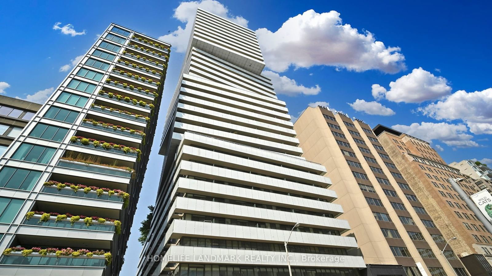 200 Bloor St W, unit 2605 for sale