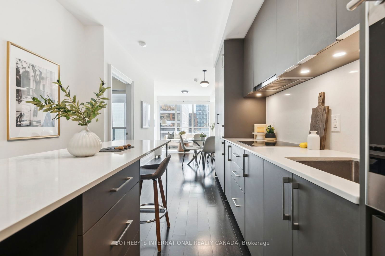 88 Cumberland St, unit 1201 for sale - image #5