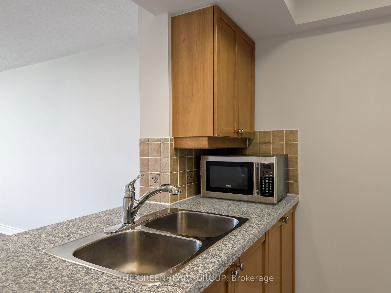 10 Northtown Way, unit 703 for sale - image #11