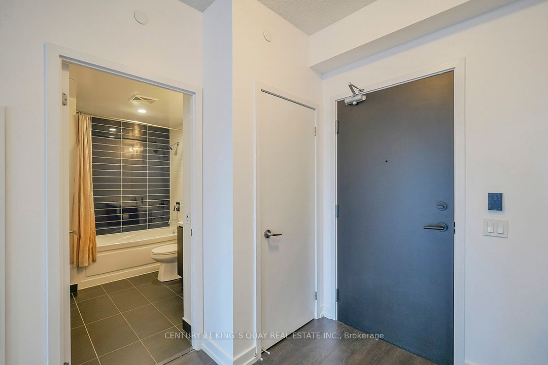 125 Redpath Ave, unit 908 for sale - image #33