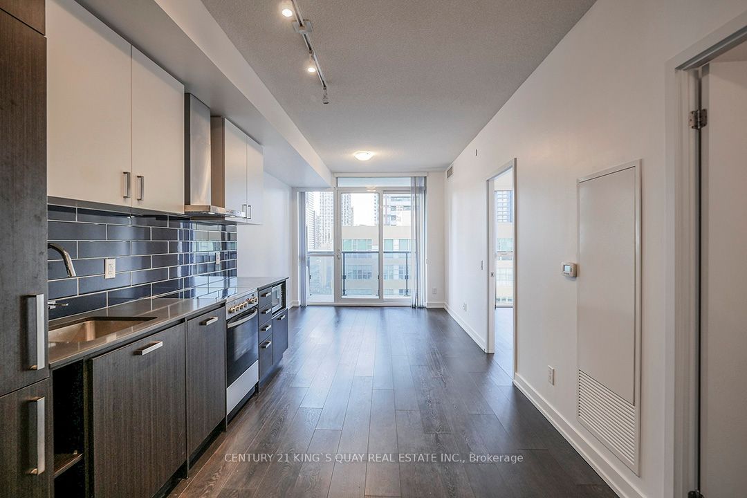 125 Redpath Ave, unit 908 for sale