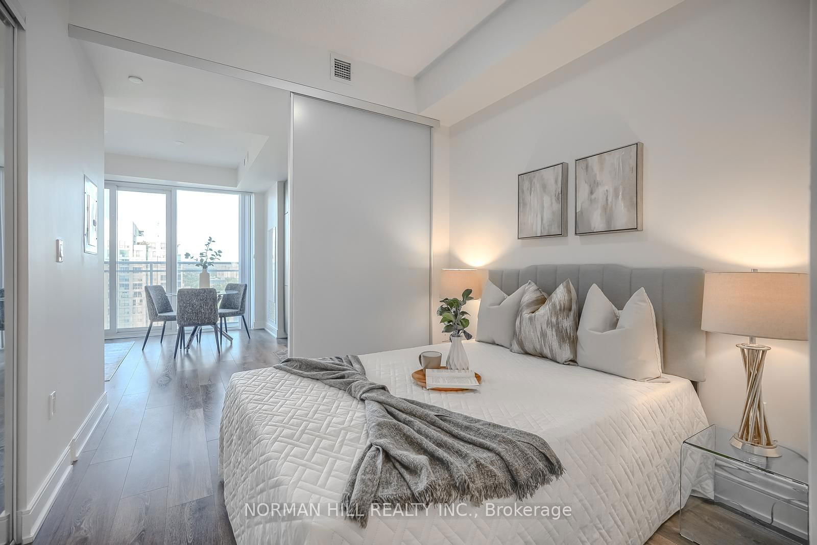 89 McGill St, unit 1306 for sale - image #19