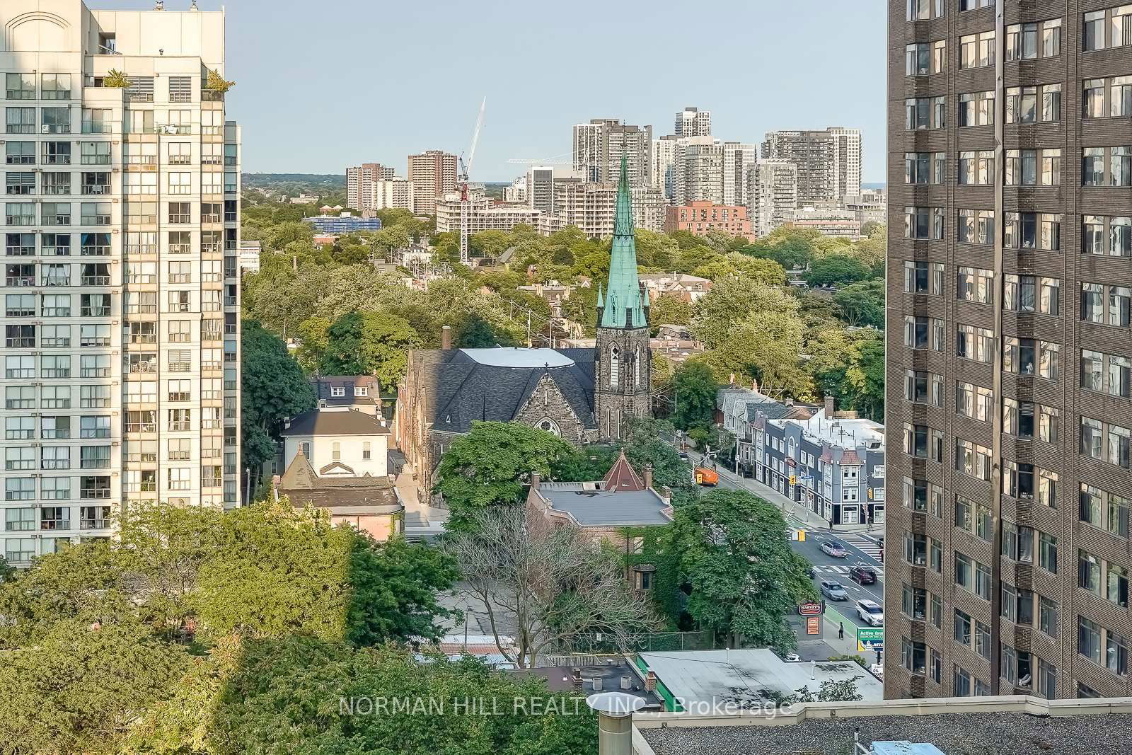 89 McGill St, unit 1306 for sale